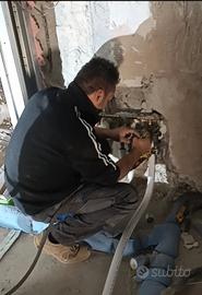 idraulico da cantiere.