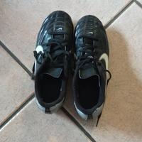 Scarpe calcio Nike 38 tacchetti fissi