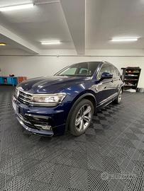 Volkswagen Tiguan R-line 240cv dsg