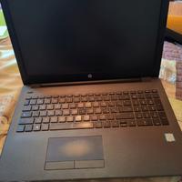 Hp 250 G6 i5 7Gen 8 Gb Ram Supersottile