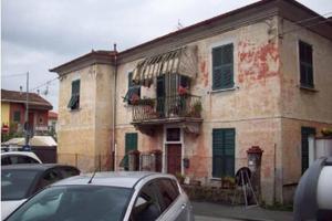 Immobile in asta di 107 m² con 3 locali a La Spezi