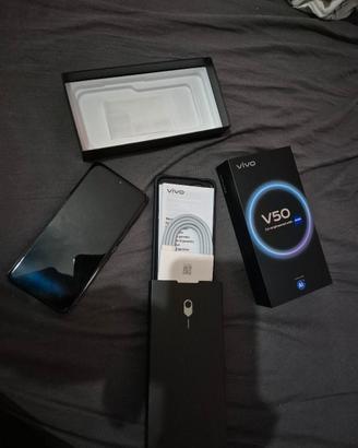 smartphone vivo V50