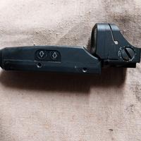 EOTEC. Mirino militare oleografico. No elmetto