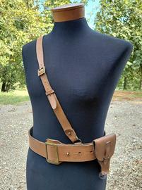 REGIO ESERCITO  CINTURONE DA UFFICIALE E  FONDINA 