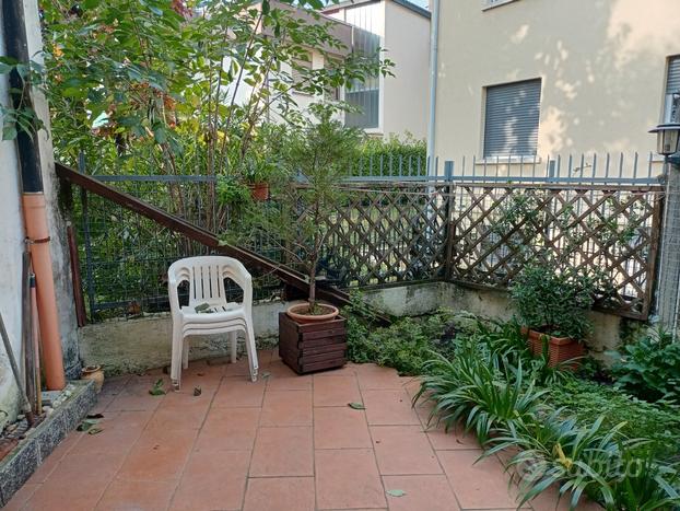 Appartamento con giardino