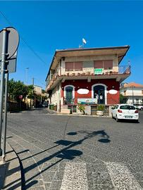 Ragalna bottega in centro