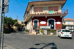 Ragalna bottega in centro