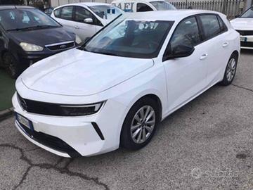 OPEL ASTRA 1.5 Turbo 130cv BERLINA