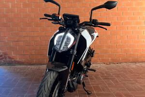 Ktm duke 390