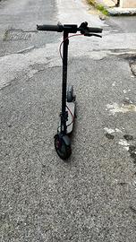 Monopattino elettrico xiaomi