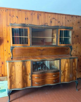 Credenza con alzata e vetrinette - legno pregiato