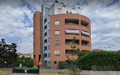 Box / Garage di 15 m² a Milano