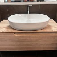 Mobile bagno sospeso