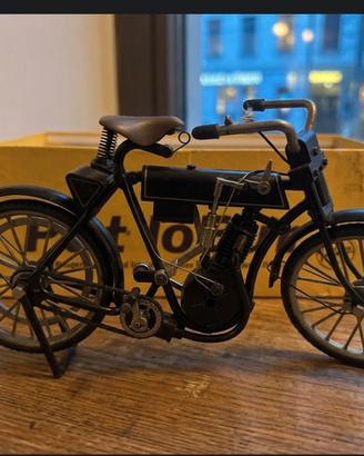 Modellino moto americano spirit
