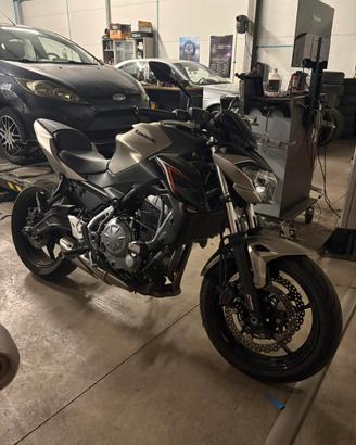 Kawasaki Z650