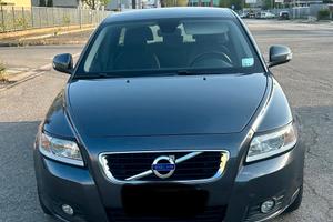 VOLVO V50 D2 pari al nuovo-Full Optionals-Km 75147