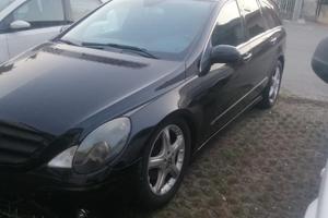 Mercedes r class