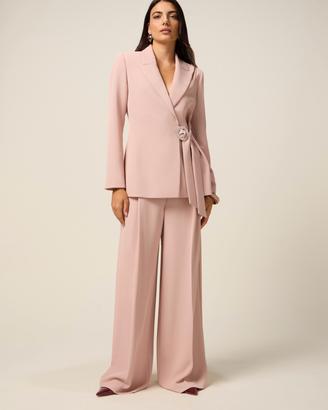 Completo Oltre con blazer con fibbia gioiello