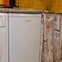 frigorifero 90 LT da tavola classe più  come nuovo