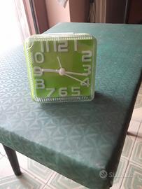sveglia orologio 