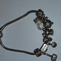 bracciale pandora con charms