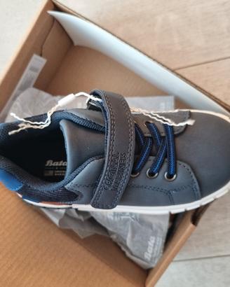 scarpe nuove num 26 bambino