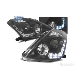 FARI DIURNI PER NISSAN 350Z 03-05 NERI ADATTABILI 