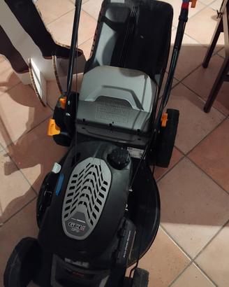 tosaerba Alpina motore Honda