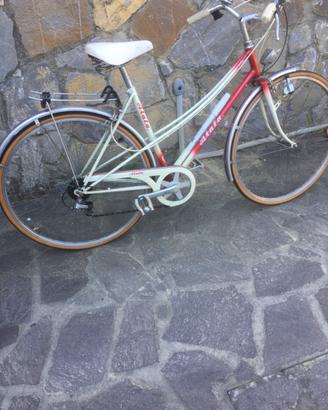 Bicicletta da donna Atala cambio 6 marce