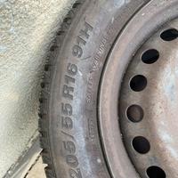Gomme invernali Kuhmo 255 55 R16