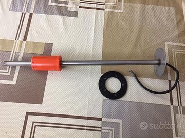 Sensore di livello per acqua e gasolio