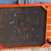 Radiatore per camion 330/335