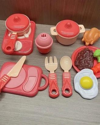 Set di stoviglie giocattolo per bambine