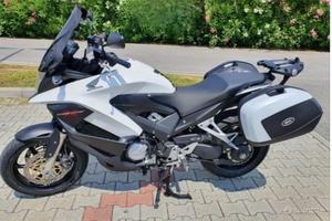 Honda VFR 800 Crossrunner