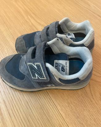 Scarpe bambina/bambino cm. 17