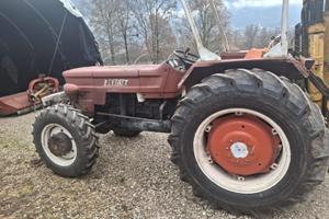 Trattore FIAT 640 DT e accessori