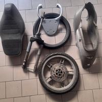 Ricambi aprilia scarabeo 50 4 tempi