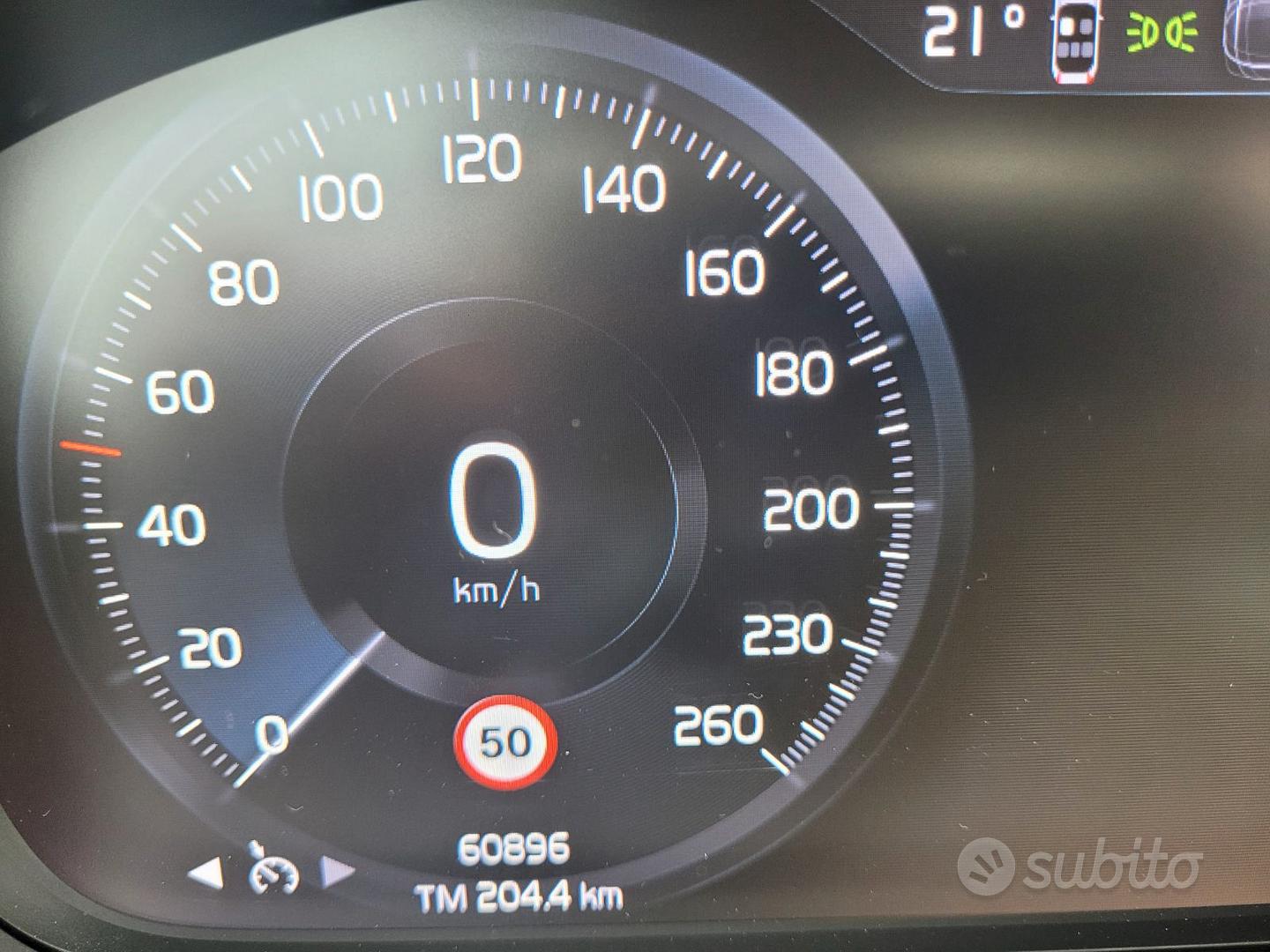 Volvo Xc40 2021 photo 4