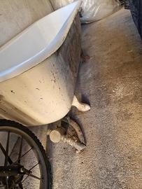 vasca in ghisa,  vintage,  anni'50 