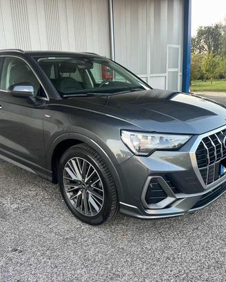 AUDI Q3 35 TDI S tronic S line edition