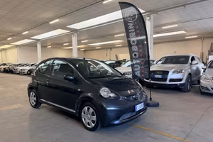 Toyota Aygo 1.0 12V VVT-i 3 porte Sol