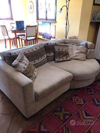 Coppia di divani in tessuto