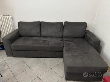 Divano letto con penisola e contenitore