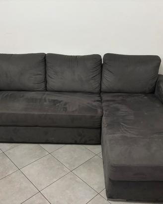 Divano letto con penisola e contenitore