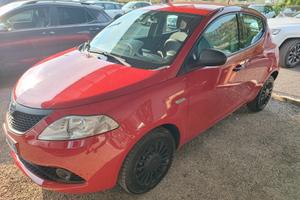 Lancia Ypsilon 1.2 69 CV 5 porte S&S Platinum