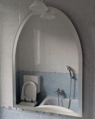 Specchio per bagno con luce