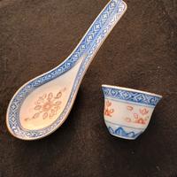 Porcellana cinese Cucchiaio e Tazzina da sakè 
