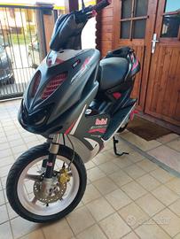scooter Yamaha Aerox 50 gioiello 