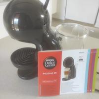 Macchina del caffè nescafè dolce gusto