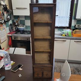 vetrinetta in legno massello stile antico 